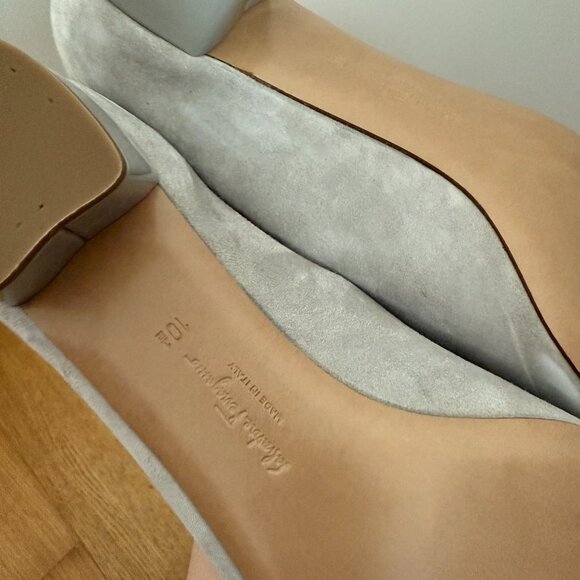 NWT Salvatore Ferragamo Vara 3cm Pumps Rhinoceros Gray Suede Calf Leather 40.5 - Picture 9 of 10